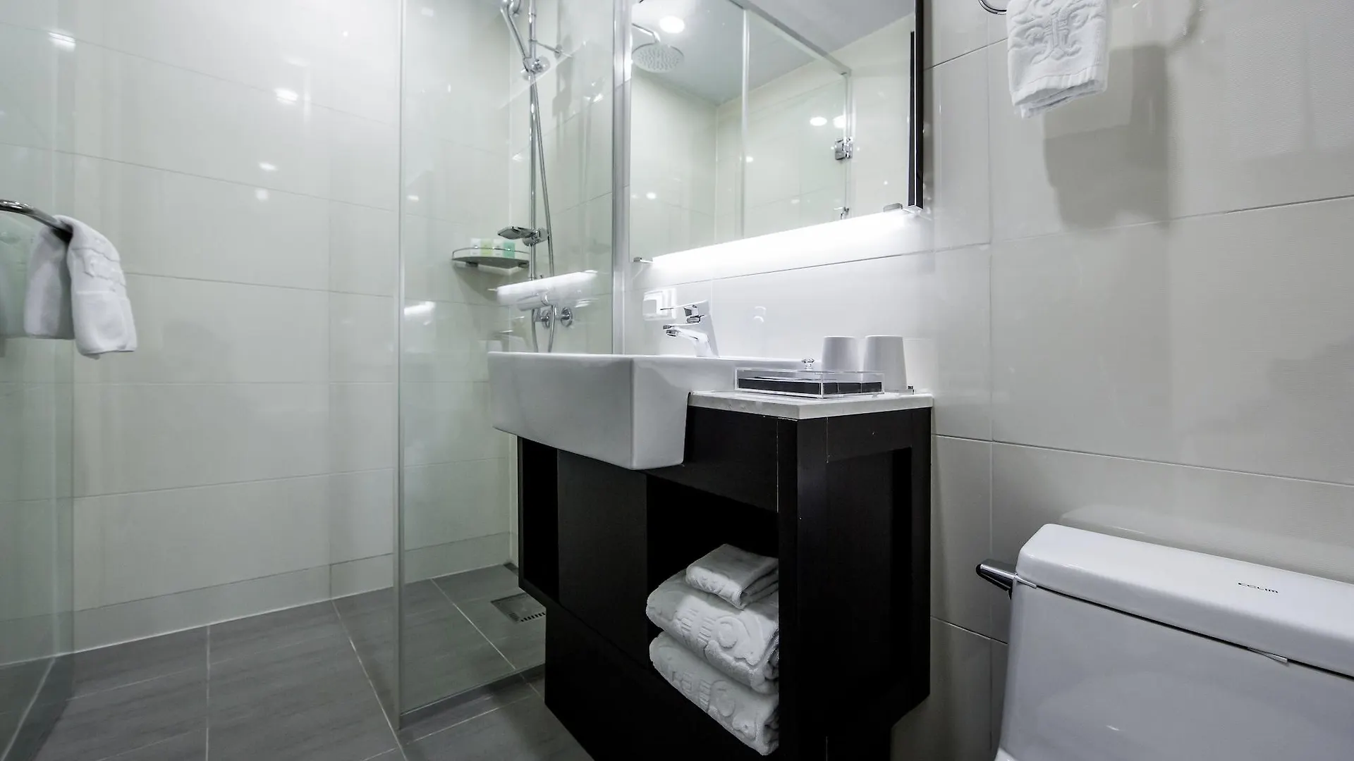 Golden Seoul Hotel 4*,  South Korea