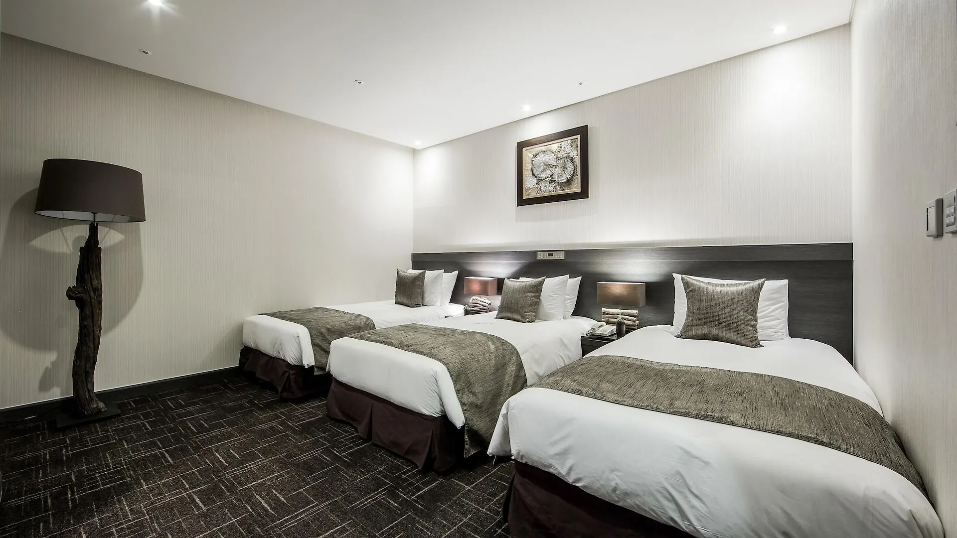 Golden Seoul Hotel 4*,  South Korea