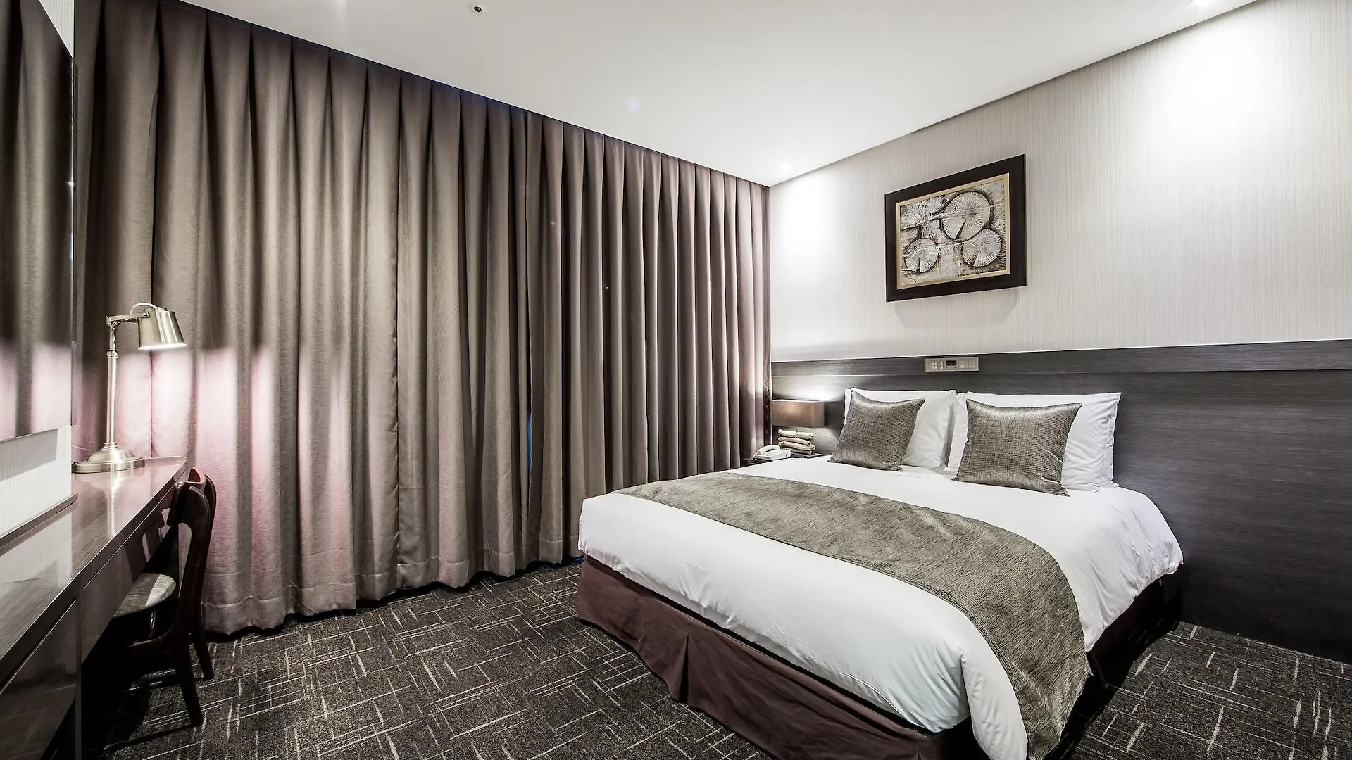 Golden Seoul Hotel