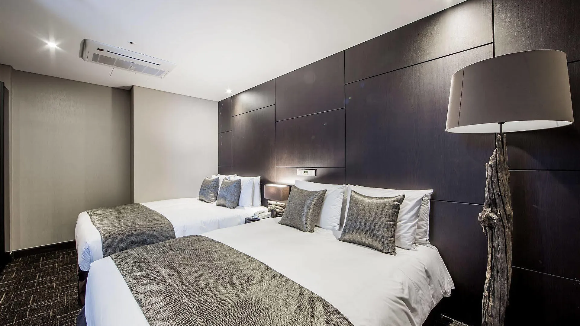 Golden Seoul Hotel